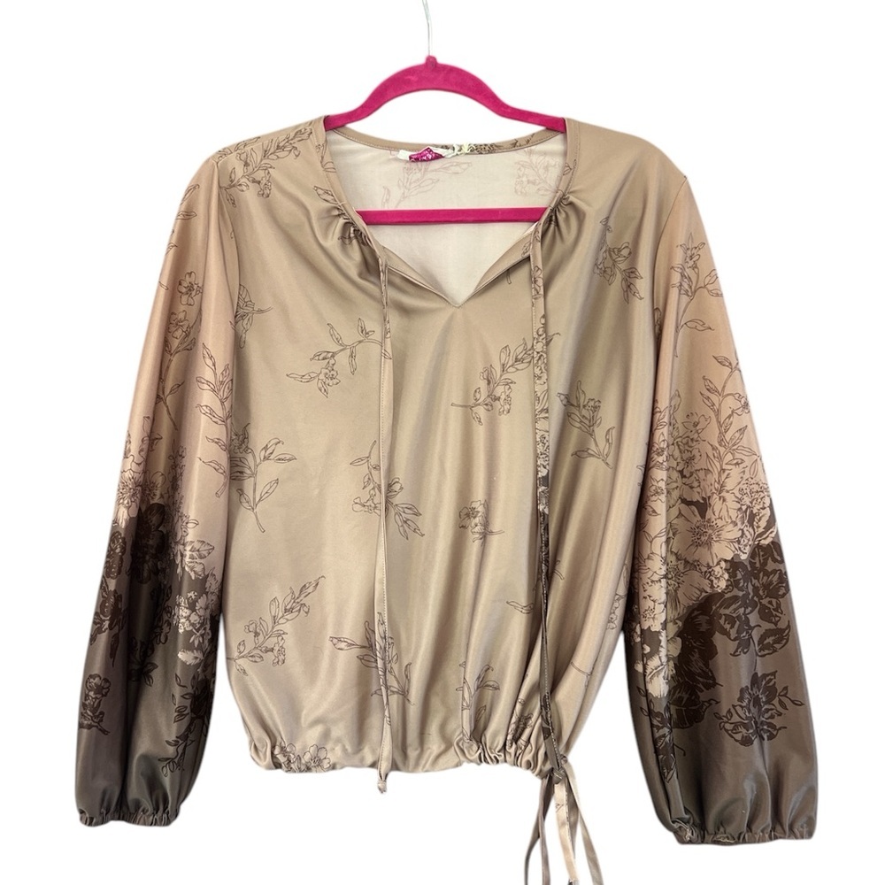 Vintage 1970’s Floral Polyester Billowed Sleeve Cinched Waist Retro Brown Top
